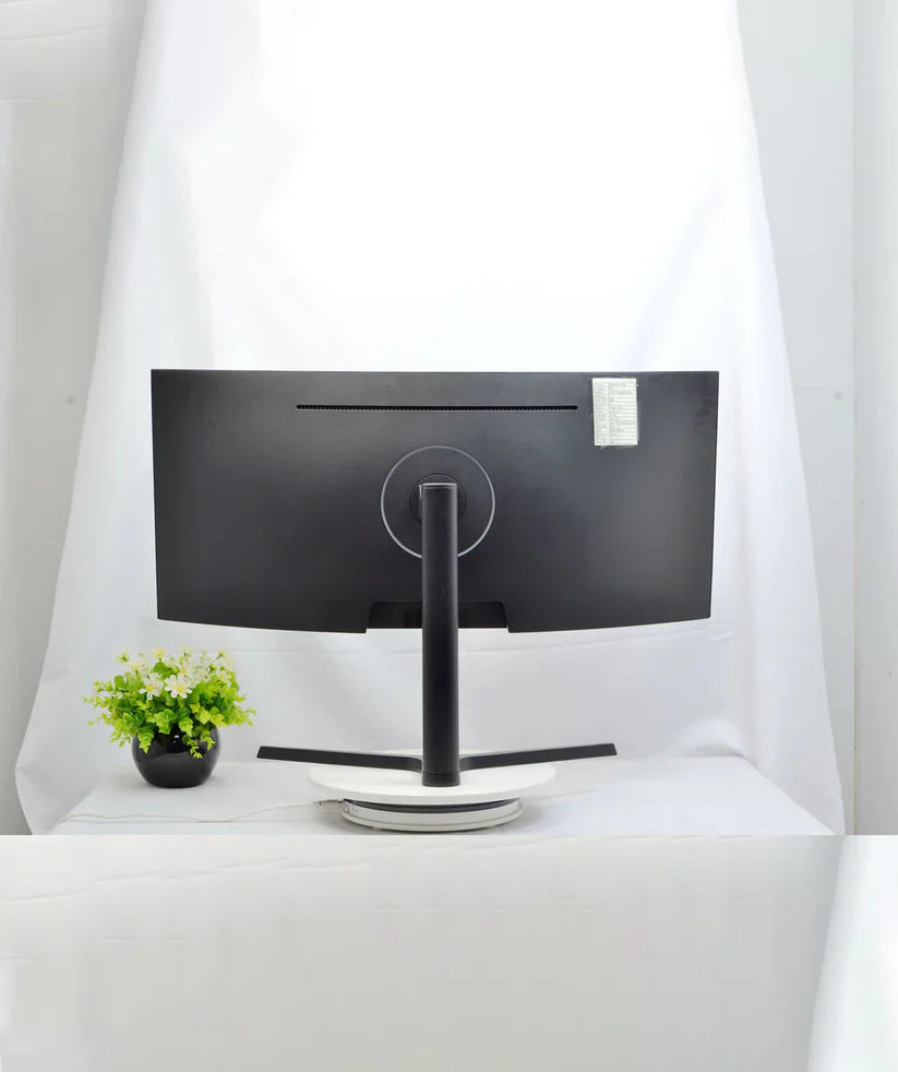 MAGNUM 34” 3K+ 165HZ ADJUSTABLE ULTRA WIDE MONITOR