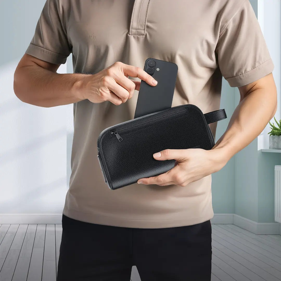 Green Lion Lyon Plus Fingerprint Bag- Black